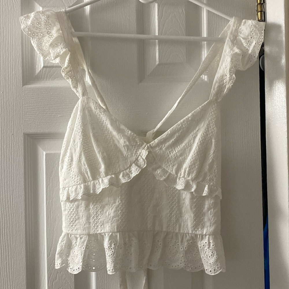 White lace tie back tank